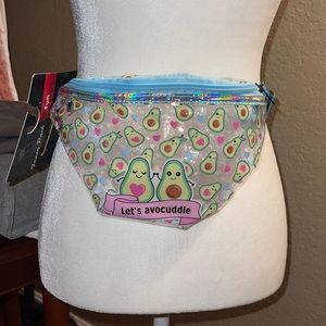 NWT Fun AVOCADO Fanny 🙌